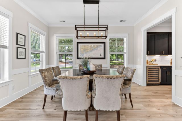 1407 Dahlia Road, Mount Pleasant, SC 29464
