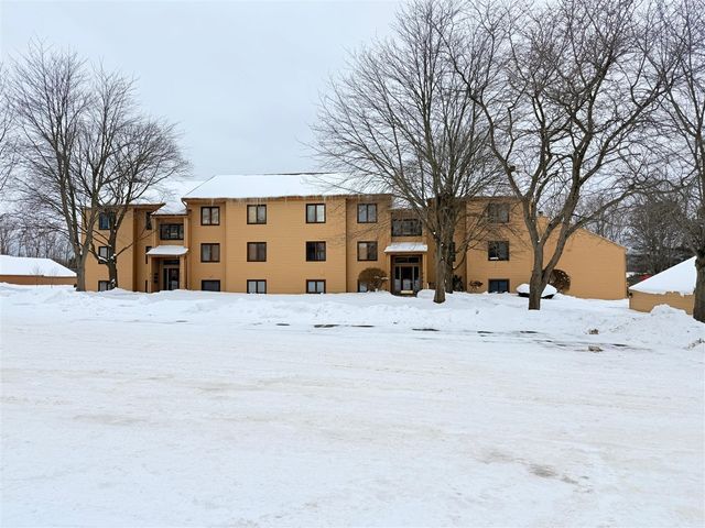 300 Farington Boulevard 48, Holland, MI 49423
