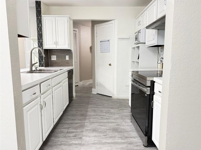 300 Farington Boulevard 48, Holland, MI 49423