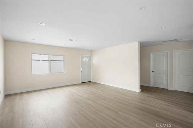2657 N Brighton Street, Burbank, CA 91504