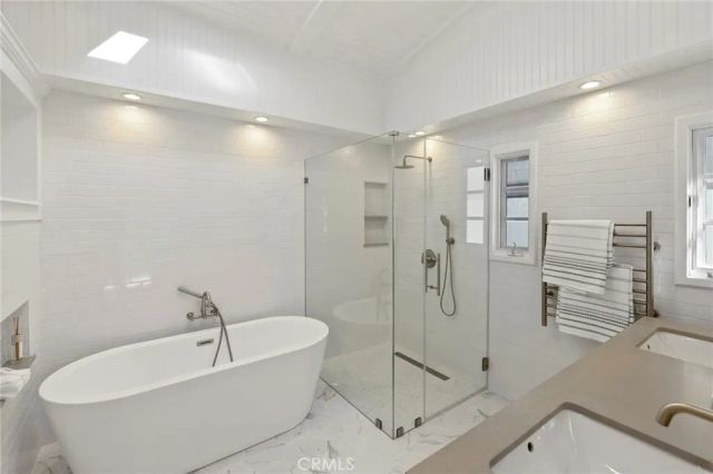 203 Via Nice, Newport Beach, CA 92663