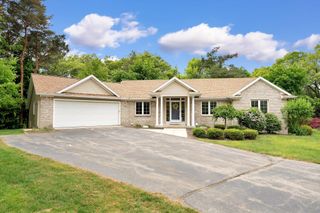2510 Thoreau Court Ne, Plainfield Twp, MI 49525