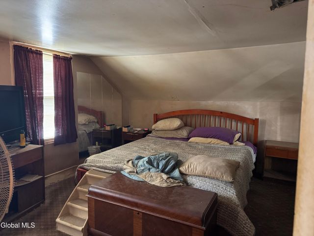 1484 3rd Street, Rensselaer, NY 12144