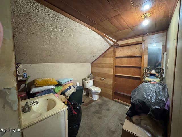 1484 3rd Street, Rensselaer, NY 12144