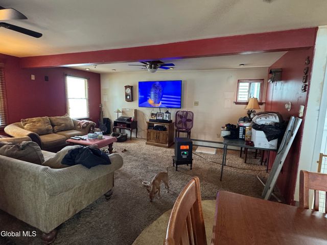 1484 3rd Street, Rensselaer, NY 12144