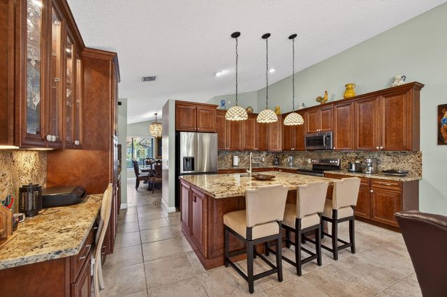 168 Thornton Drive, Palm Beach Gardens, FL 33418