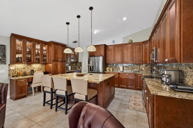 168 Thornton Drive, Palm Beach Gardens, FL 33418