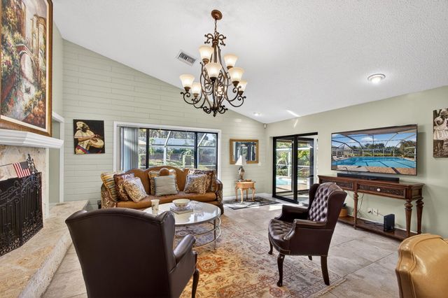 168 Thornton Drive, Palm Beach Gardens, FL 33418