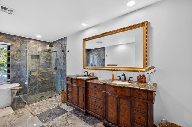 168 Thornton Drive, Palm Beach Gardens, FL 33418