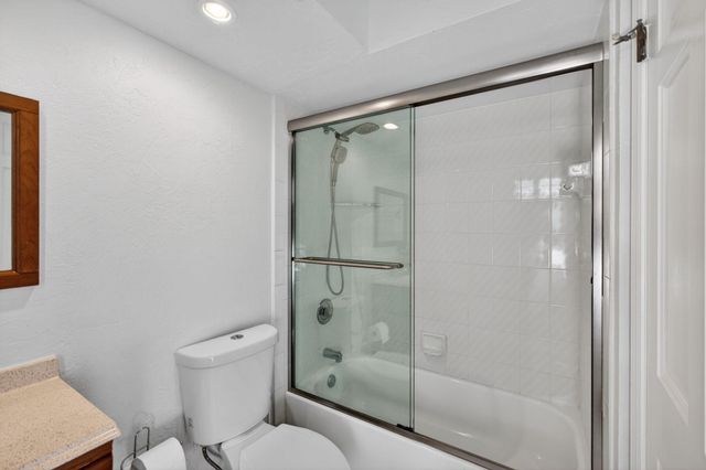 168 Thornton Drive, Palm Beach Gardens, FL 33418