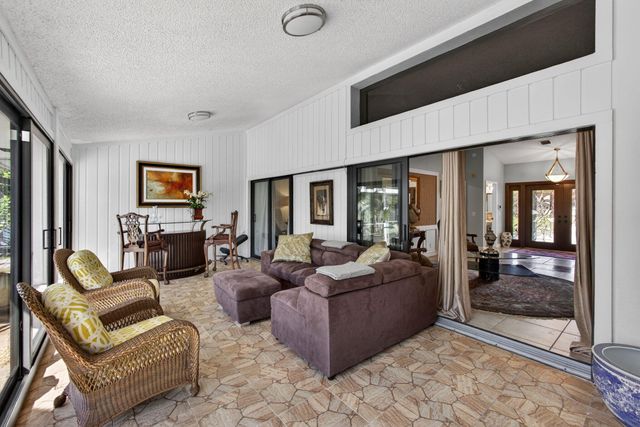 168 Thornton Drive, Palm Beach Gardens, FL 33418