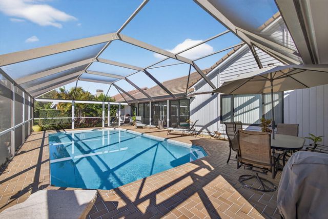 168 Thornton Drive, Palm Beach Gardens, FL 33418