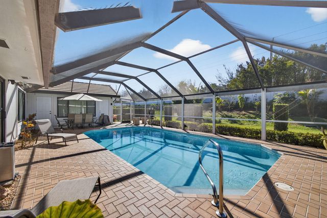 168 Thornton Drive, Palm Beach Gardens, FL 33418