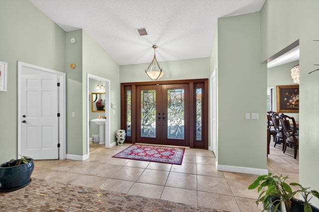 168 Thornton Drive, Palm Beach Gardens, FL 33418