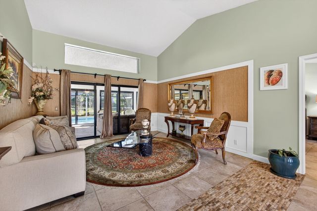 168 Thornton Drive, Palm Beach Gardens, FL 33418