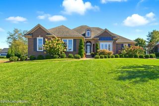 12613 Ridgemoor Dr, Prospect, KY 40059