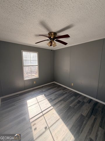 200 Whitlock Drive, Hogansville, GA 30230