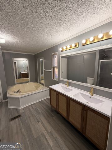 200 Whitlock Drive, Hogansville, GA 30230