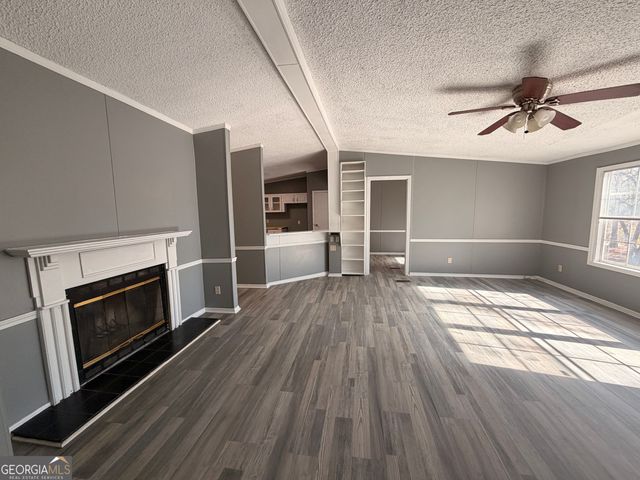 200 Whitlock Drive, Hogansville, GA 30230