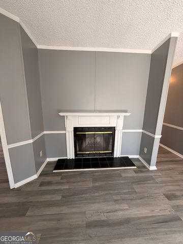 200 Whitlock Drive, Hogansville, GA 30230