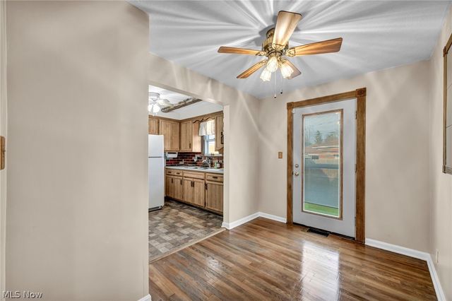 6471 Kerneywood Road, Parma, OH 44129