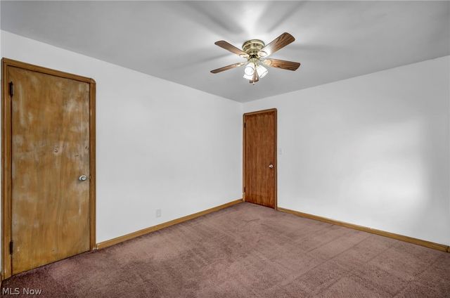 6471 Kerneywood Road, Parma, OH 44129