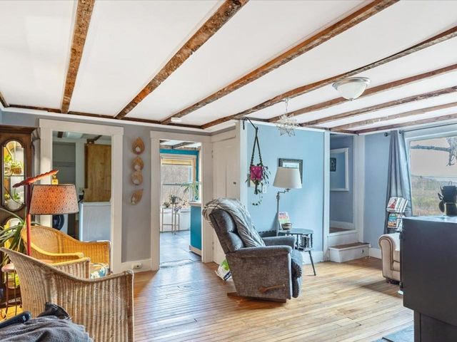 72 Pine Cliffs Road, Fletcher, VT 05464