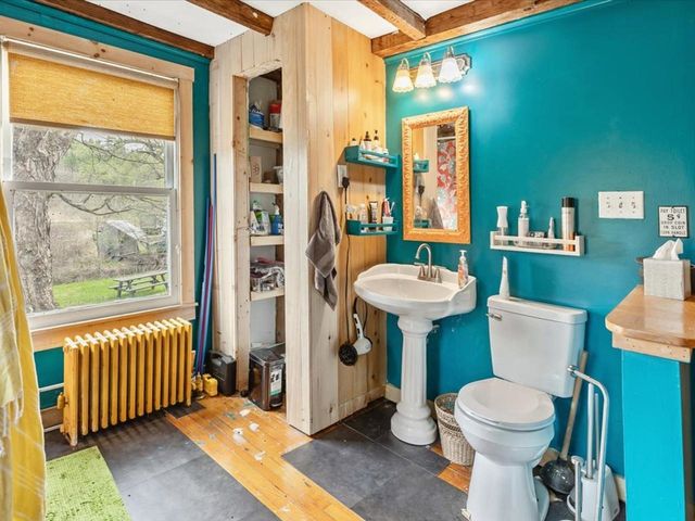72 Pine Cliffs Road, Fletcher, VT 05464