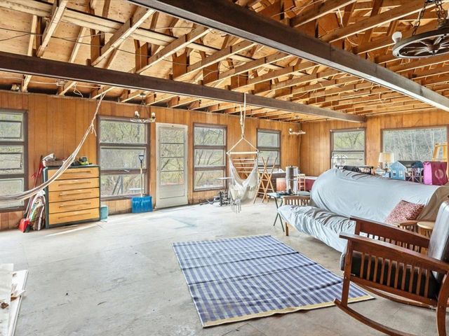 72 Pine Cliffs Road, Fletcher, VT 05464