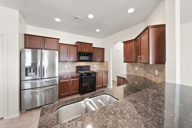 11832 NW 131st Street, Piedmont, OK 73078