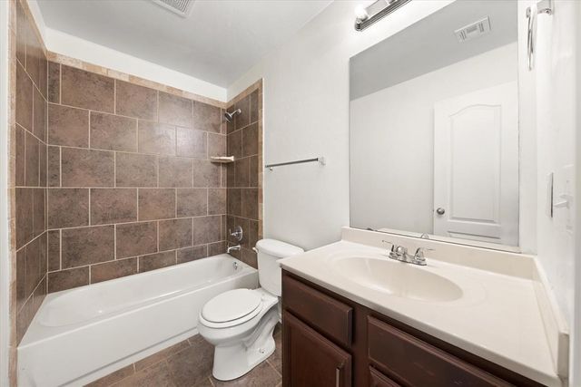 11832 NW 131st Street, Piedmont, OK 73078