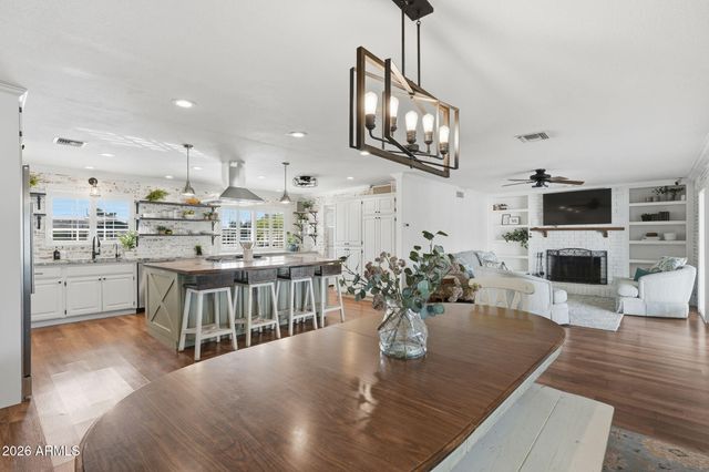 1808 E Glencove Street, Mesa, AZ 85203