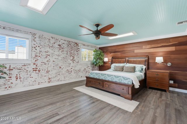 1808 E Glencove Street, Mesa, AZ 85203