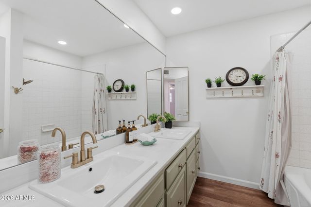 1808 E Glencove Street, Mesa, AZ 85203