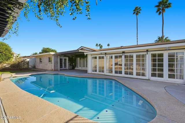 1808 E Glencove Street, Mesa, AZ 85203