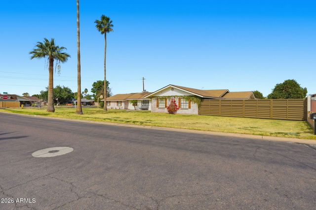 1808 E Glencove Street, Mesa, AZ 85203