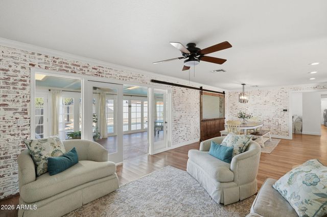 1808 E Glencove Street, Mesa, AZ 85203