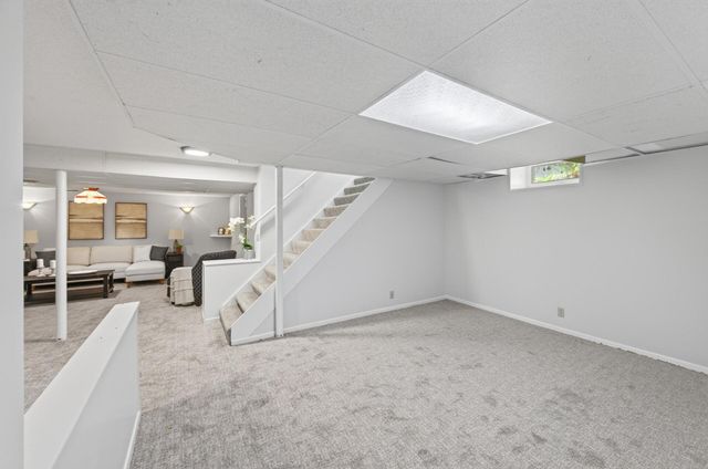 9170 Jamaca Court N, Lake Elmo, MN 55042