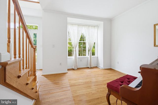 6 ANDREW CT, Hanover, PA 17331
