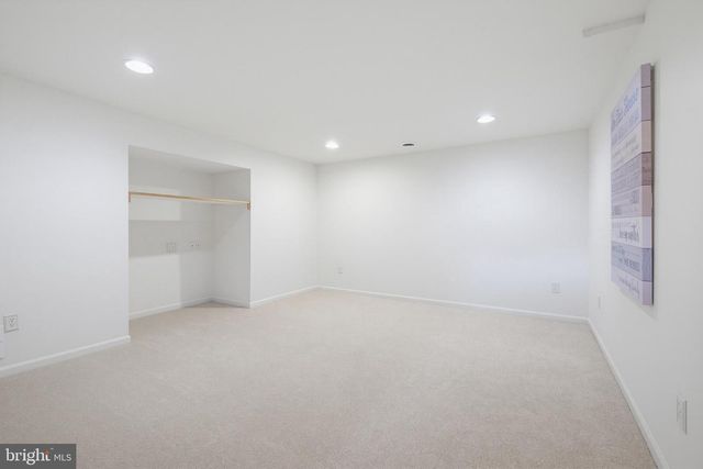 6 ANDREW CT, Hanover, PA 17331
