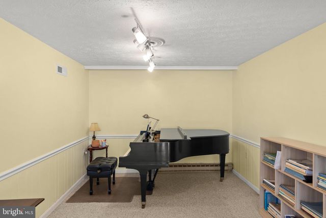 802 APPLESEED CT, Winchester, VA 22601