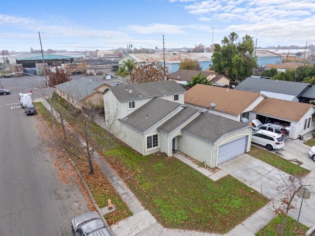 337 Lukas St, Turlock, CA 95380