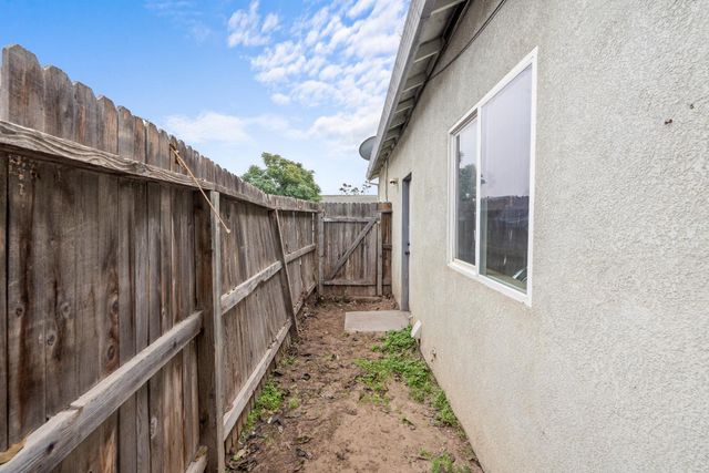 337 Lukas St, Turlock, CA 95380