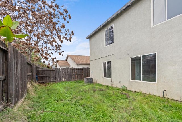 337 Lukas St, Turlock, CA 95380