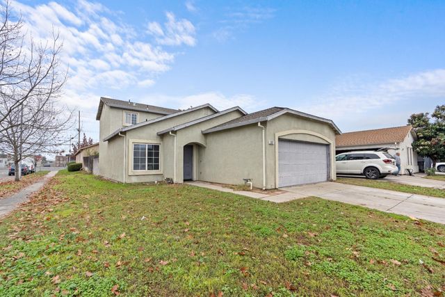 337 Lukas St, Turlock, CA 95380