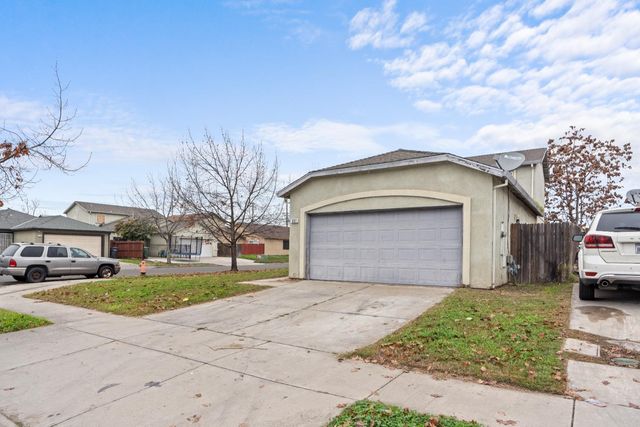337 Lukas St, Turlock, CA 95380