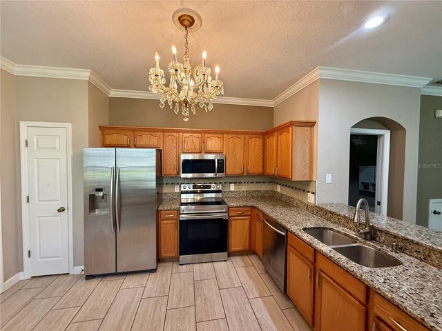 2524 NEWBERN AVENUE, Clearwater, FL 33761