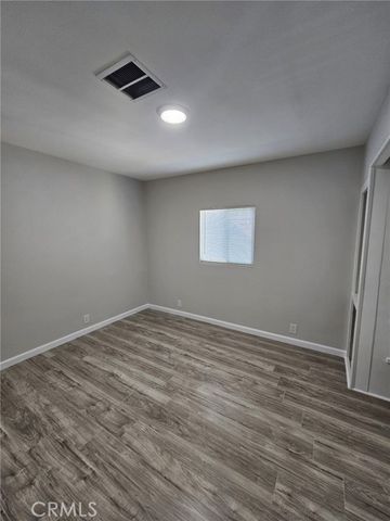 350 E San Jacinto 74, Perris, CA 92571