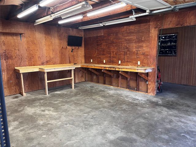 7253 County Road 2294, Quinlan, TX 75474