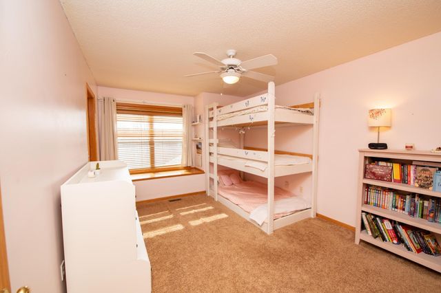 1249 156th Lane NW, Andover, MN 55304